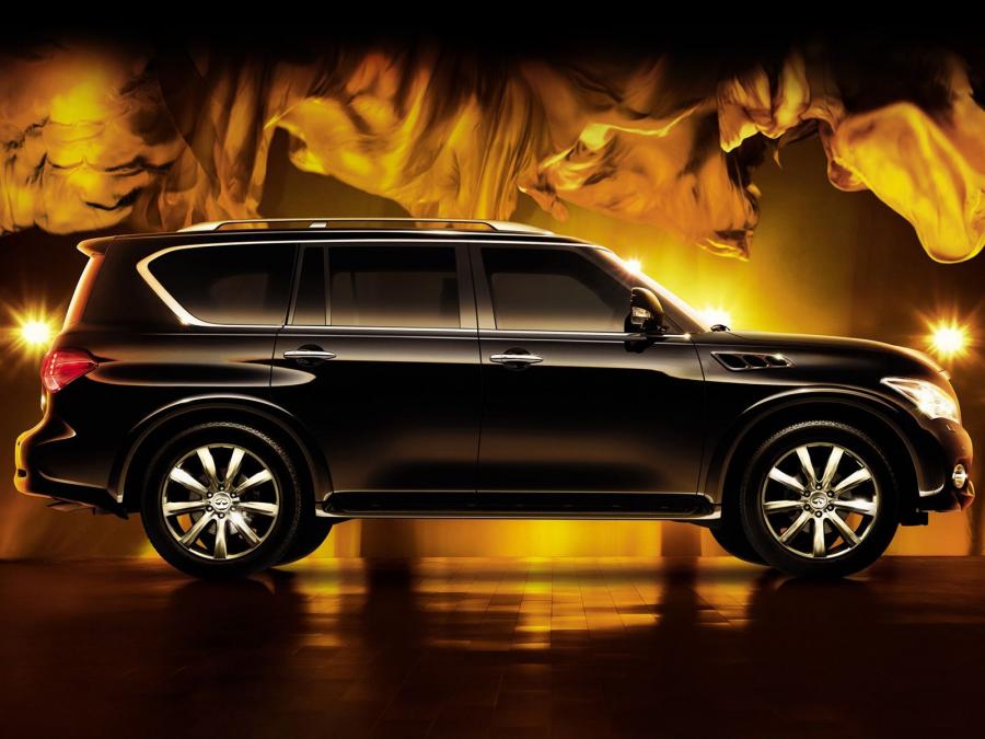  Infiniti QX56 2010 года  (EU) (фото 7 из 11)